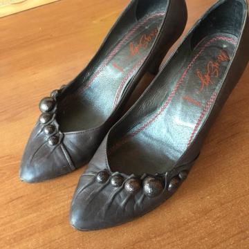 Ženske cipele broj 40
