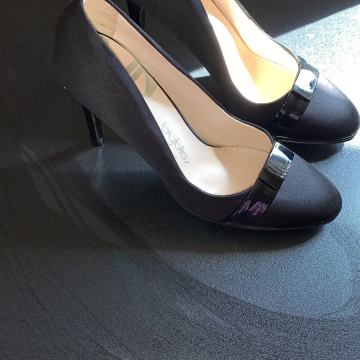 Ženske cipele Byblos NOVO