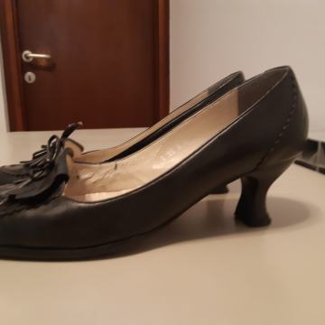 Ženske cipele crne kožne, br.42