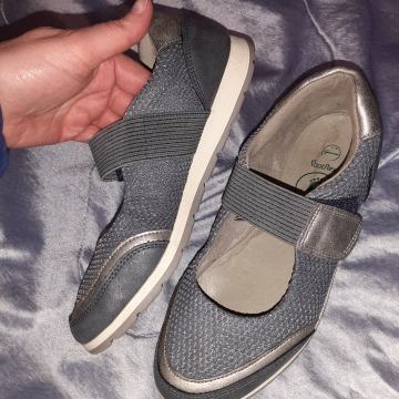 Ženske cipele Footflexx