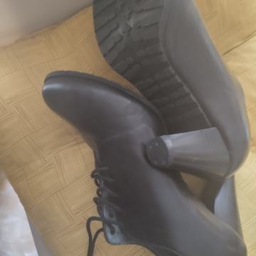 Ženske cipele Roberto