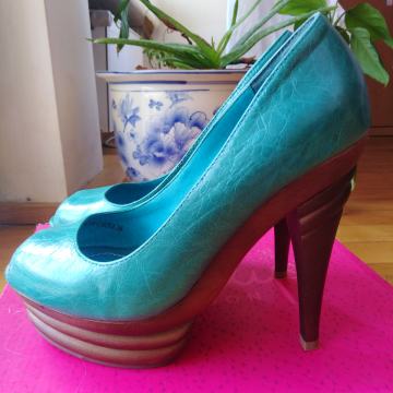 Ženske cipele sandale Shellys 36