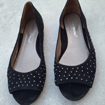 Ženske cipele sa štrasom br. 41