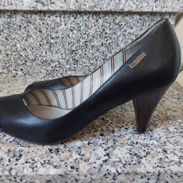 Ženske cipele Tommy Hilfiger vel.41