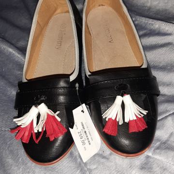 Nove ženske mokasine