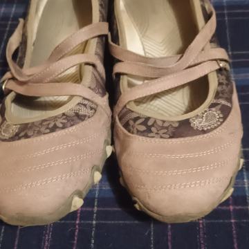 Zenske polucipele br 42