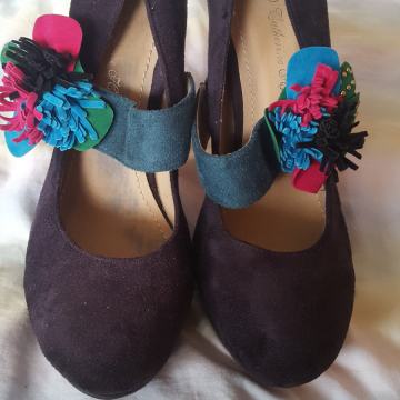 NOVE ženske salonke