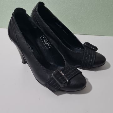 Ženske salonke štikle broj 39