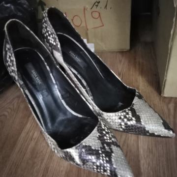 Ženske štikle Zara, 39