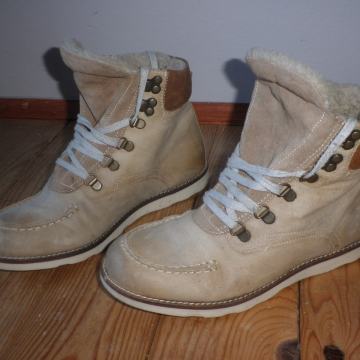 ŽENSKE TOPLE KOŽNE CIPELE 38