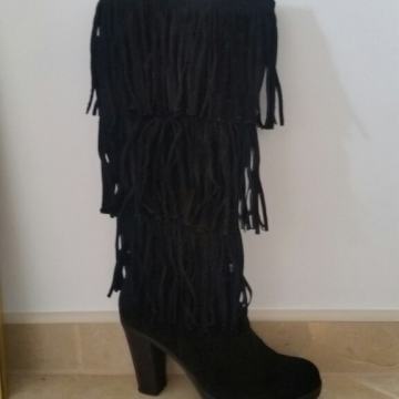 ANTONELLA ROSSI! NOVE! TOP PRILIKA! DRAGI SVI! UDOBNE! VISOKAKVALITETA