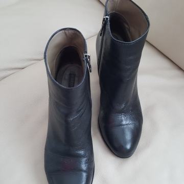 ALBERTO FERMANI kozne cizme br 39