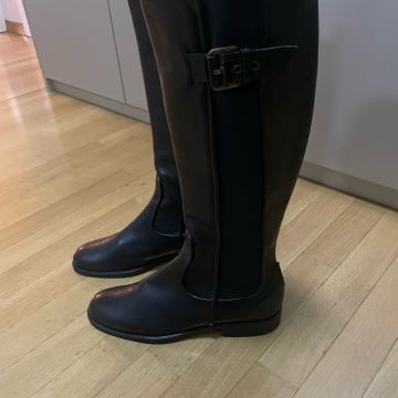 Armani ženske čizme