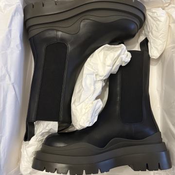 Bottega Veneta čizme