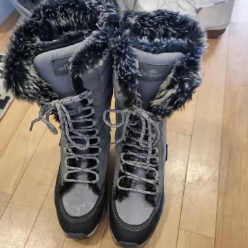 Buce za snijeg Ellesse obuvene mozda 2,3 puta 40 br. kao nove