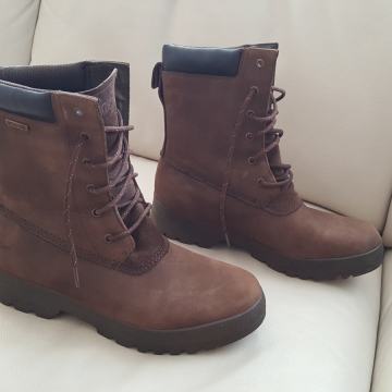 CAT kozne cizme WATERPROOF br 41