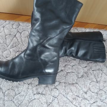Čizme kožne br.41-prava koža