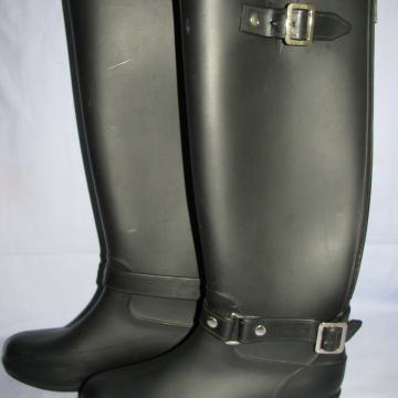 Čizme - buce, gumene. Br-39. Malo nošene. SAND-2