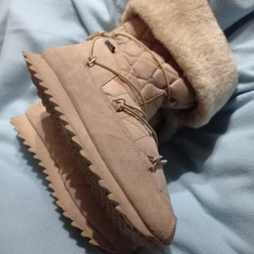 Čizme -BUCE s vunom br.40-bež