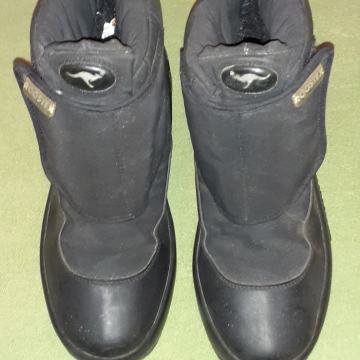 Čizme kangaroos broj 40