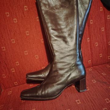 Čizme od prave kože smeđe br 40 peta 5 cm