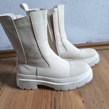 Čizme trendy bijele - akcija!!