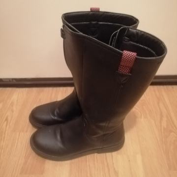 Čizme ženske broj 37, nove