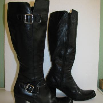 Čizme ženske, koža, broj 36