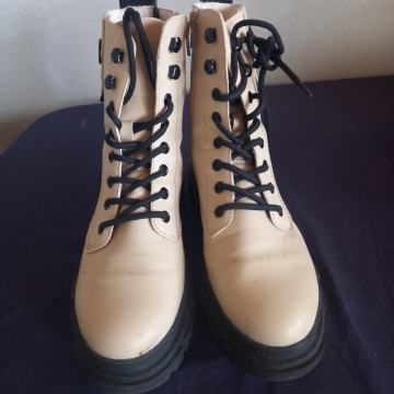 Čizmice S. Oliver  vel 38