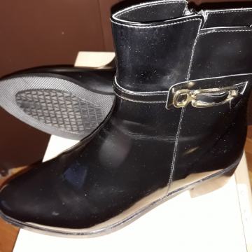 Crne koza gleznjace 40br