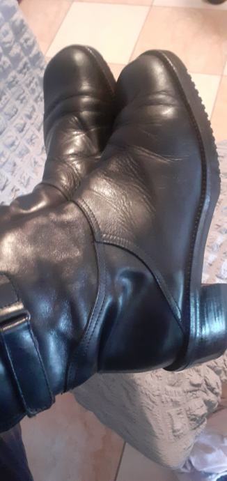D.Marlone br.40 kožne kvalitetne čizmice