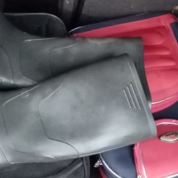 Darda br 37 kvalitetne gumene čizme kao nove