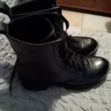 Deitex br.39 kožne kvalitetne udobne i lijepe čizmice