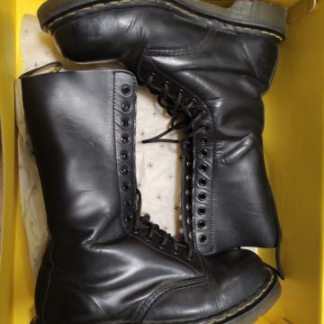 Dr martens 15 rupa
