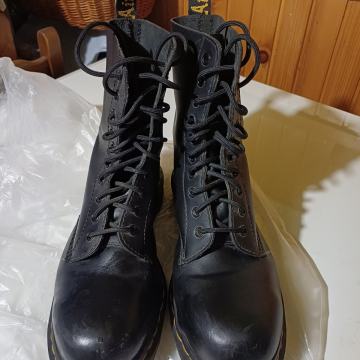 Dr. Martens 1919 crne čizme 41 u dobrom stanju