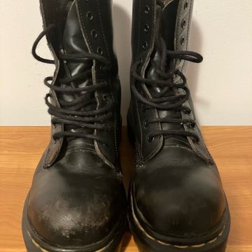 Dr.Martens čizme br.37 - Made in England