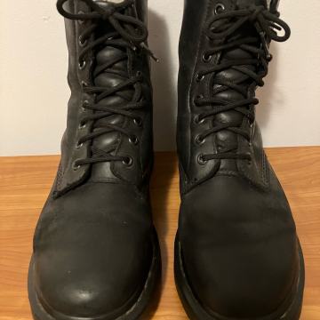 Dr. Martens čizme sa krznom broj 39 (UK 6) model 1460 Serena