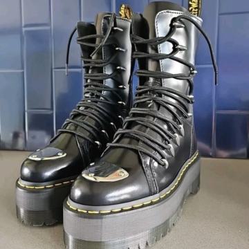 Dr. Martens Jadon Hi LTT Max