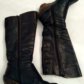 El Naturalista kožne čizme broj 37