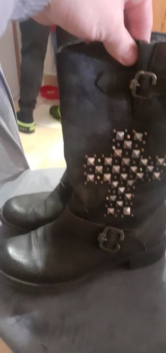 Zara br.37 kožne ČIZMICE kvalitetne