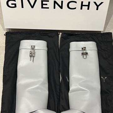 Givenchy shark čizme