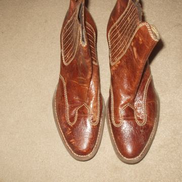 gležnjače br 37...