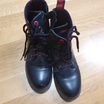 Gleznjace Levis, br. 37