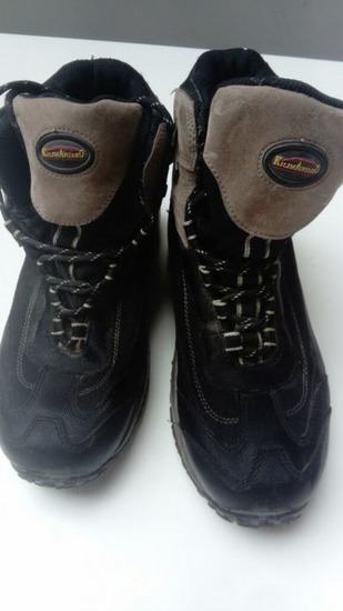 Gležnjerice čizme smeđe 70kn za planinarenje