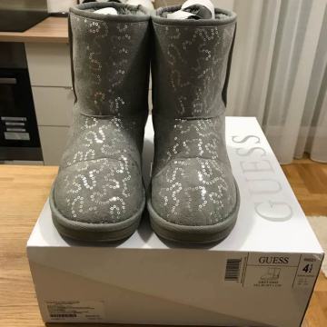 Guess čizme