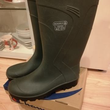 GUMENE ČIZME BROJ 40,PANOPLY