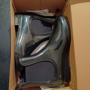 Gumene čizme, gležnjače za žene br. 39. NOVO!