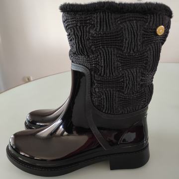 Gumene čizme sa krznom - Nina Mia