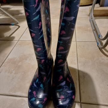 Gumene talijanske čizme s uzorkom moderne 38