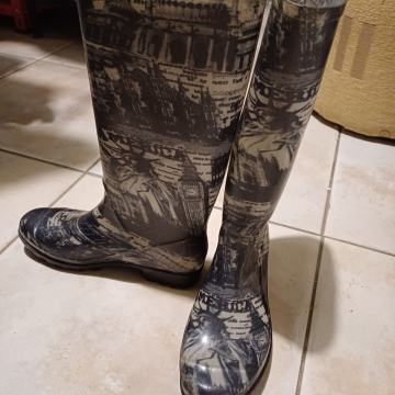 Gumene talijanske čizme s uzorkom moderne 37